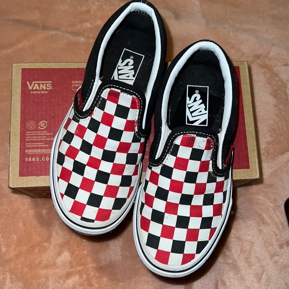 YOUTH CLASSIC SLIP ON CHECKER / VN0A4BUTT4T
